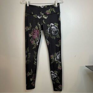 Lululemon  Women's Wunder Under Leggings Multicolor Floral Front Black Back Sz 6